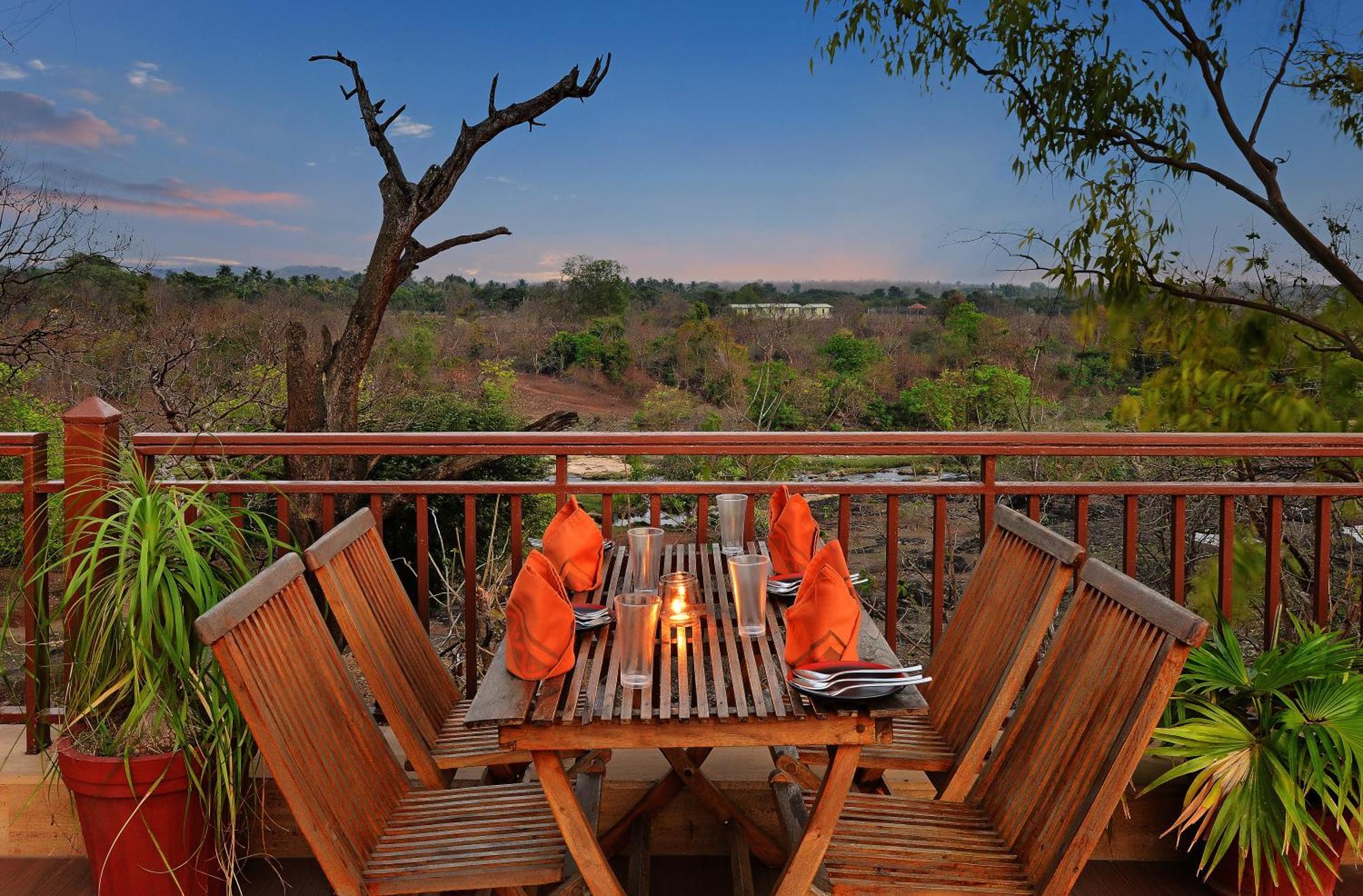 The Fern Gir Forest Resort, Sasan Gir - A Fern Crown Collection Resort Buitenkant foto